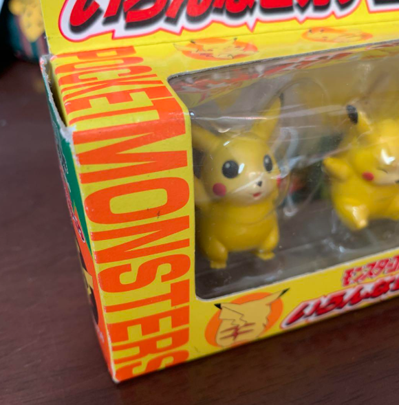 Colección de Pikachu Pokémon Retro